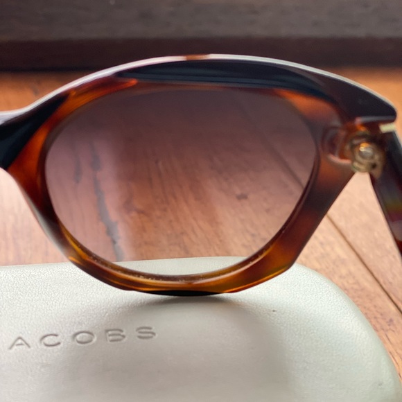 Marc Jacobs mirrored sunglasses